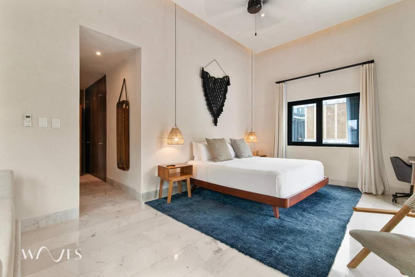 Prime 5th Ave - 2br With King Beds & Views *